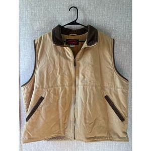 Wrangler Hero Sherpa Lined Vest With Corduroy Trim